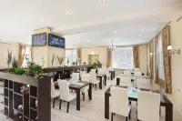 Piramida Hotel