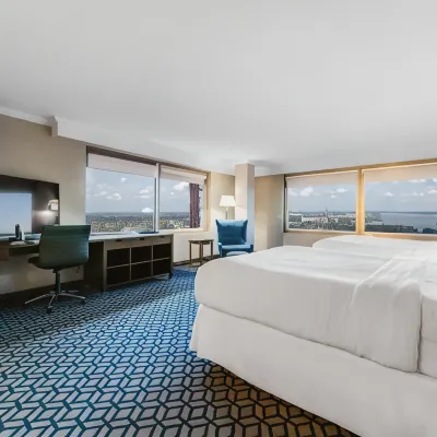Wyndham Grand Fallsview Hotel Отели рядом с достопримечательностью «Галерея Дердевил»