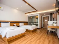 Blu Hotel Отели рядом с достопримечательностью «Река Меконг»