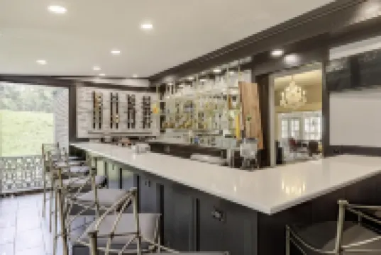 The Inn at Cedar Grove