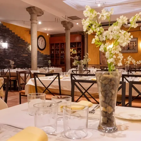 Hostal Restaurante Puerta del Alcázar