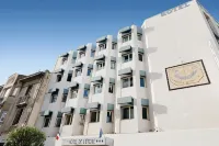 Hôtel de l'Étoile Các khách sạn gần Le Fort Carre