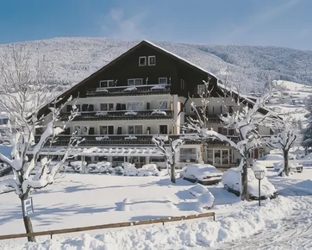 โรงแรมโรเดส โรงแรมในออร์ติเซ