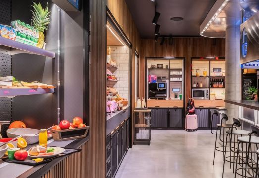 모クシー 호텔 로비