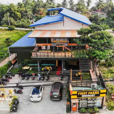 First and Frang Hotel - Koh Phangan Отели рядом с достопримечательностью «Тон Сала Пир»