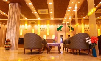 Hotel Cheer Royale