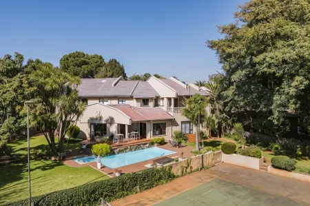 The Bedford View Guest House Отели в г. Джермистон