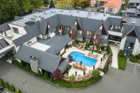 Carnmore Chateau Marlborough - Pools