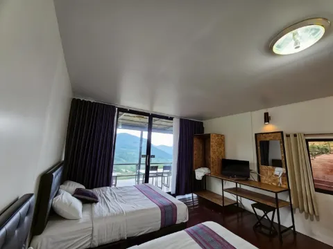 ห้องพักสำหรับสี่ท่านพร้อมห้องน้ำส่วนตัว (โซน A)