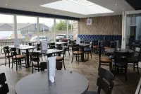 The Royal Hotel Elgin - breakfast