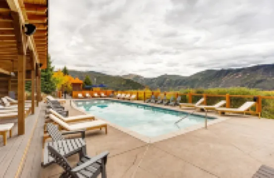 Grand Lake Lodge