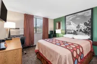 Super 8 by Wyndham Pierre SD Hotels in Pierre
