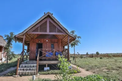 Cap Kimony Hotels near Morondava Beach