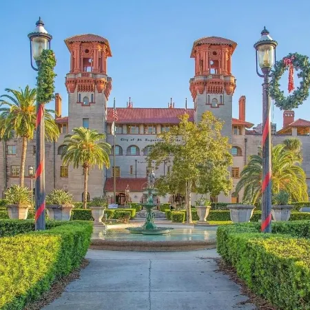 Chic Retreat in Downtown St Augustine