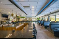 Econo Lodge فنادق في Saint-Casimir