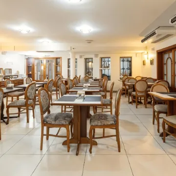Hotel Euro Suite Campinas by Nacional Inn - Próximo ao Cambuí