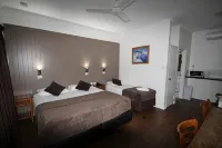Colonial Rose Motel Hotels in Wulguru