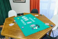 Tante Alma's Bonner Hotel فنادق في بون