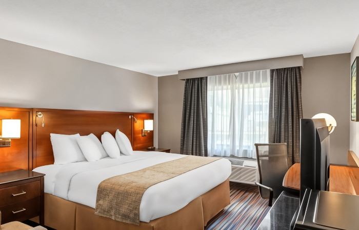 Travelodge by Wyndham Bloomington