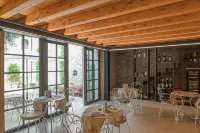 Corte Alma Spa and Luxury Home - breakfast
