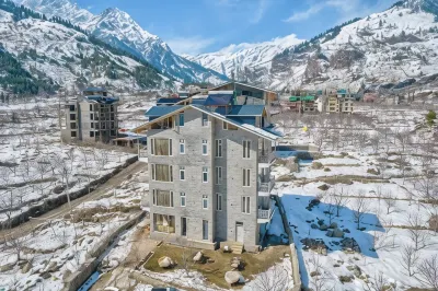 La Aero Resort Home in Snow Mountains