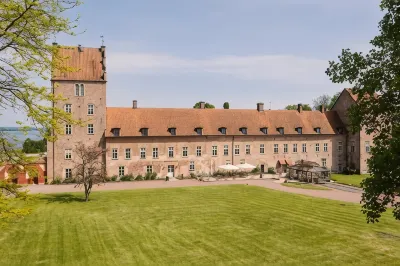 Bäckaskog Slott Hoteles cerca de Solvesborgs Konsthall