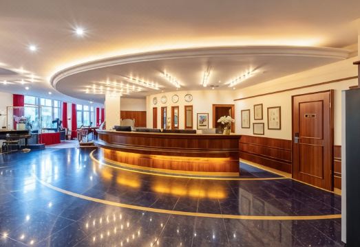 코트야드 바이 메리어트 슈베린 객실