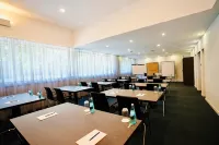 Arthotel Ambassador Wiesbaden - Free Parking