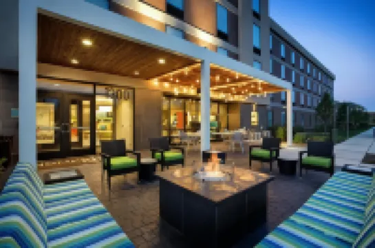 Home2 Suites by Hilton - Chicago/Schaumburg