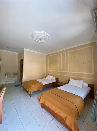 Hotel Sukma Cilegon Отели в г. Jombang