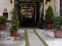 Hotel Columbia Hotels near Piazza Pretoria