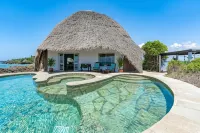 Chale Island Resort - Beach