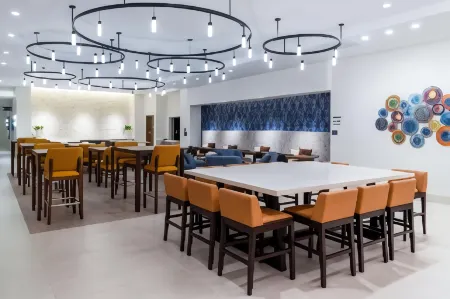 Hilton Garden Inn Longmont Отели в г. Boulder County