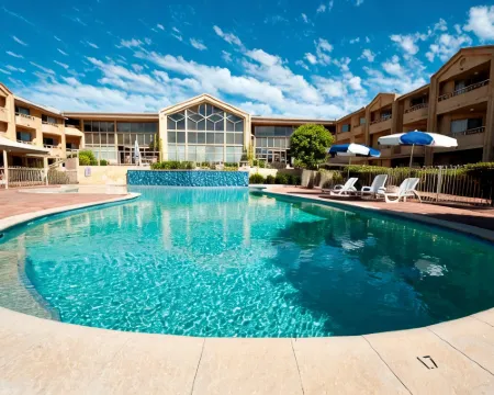 Abbey Beach Resort Hotels in Busselton