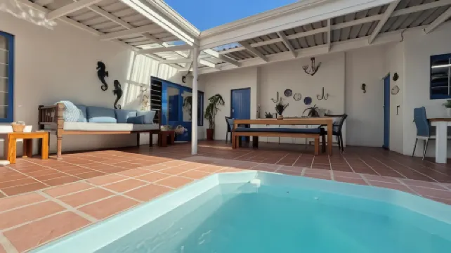 BlueSky Arniston Guest House