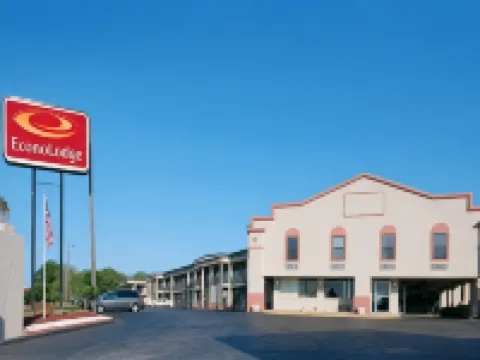 Econo Lodge Byron Near Historic District - Warner Robins Hoteles en Byron