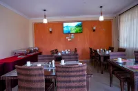 Davis Court - sarapan
