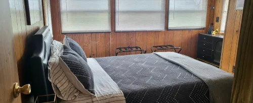 Yost House in the Finger Lakes - Wine, Views, Peace, and Wide-Open Skies!