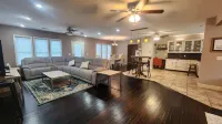 Spacious 4 bedroom Downtown Clarksville