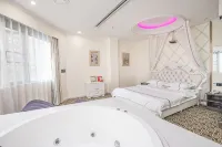 Suizhou Regent Business Hotel - Bathtub