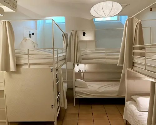 Nomad Cave Hotels near Hötorget