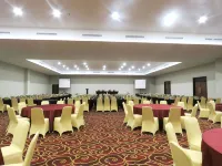 D'Primahotel Kualanamu Medan Formerly Prime Plaza Hotel - Business