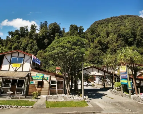 Chateau Backpackers & Motels Hotel di Franz Josef
