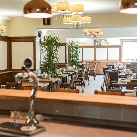 Révész Hotel, Restaurant and Rosa Spa
