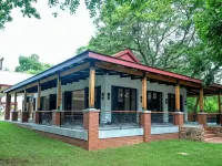 Irene Country Hotel โรงแรมในเซนทูเรียน