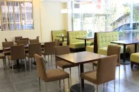 Bama Shanshui Bipoyuan Hotel - Desayuno