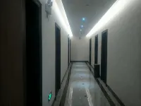 Hongkun Hotel (Xinqiao Dazhong Supermarket)