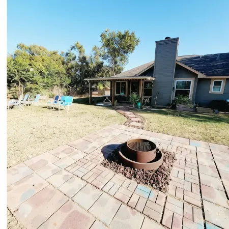 Outdoor Lovers Paradise Near the River