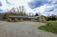 Private and Cozy Lakefront Duplex on High Rock with Dock & Boat Access - 3-Star