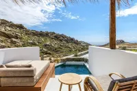 Charisma Hotel and Wellness Club - Infinity Pools